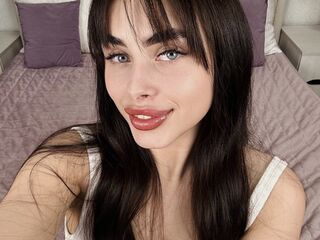camgirl playing with sex toy TessaTaylor